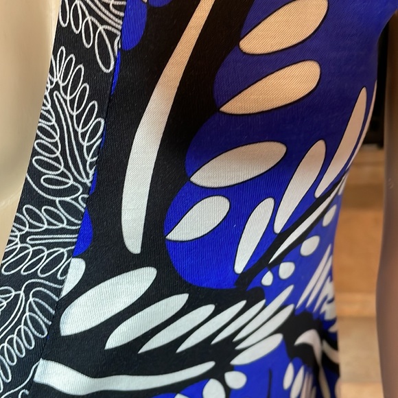 DVF long wrap dress. - Picture 10 of 10